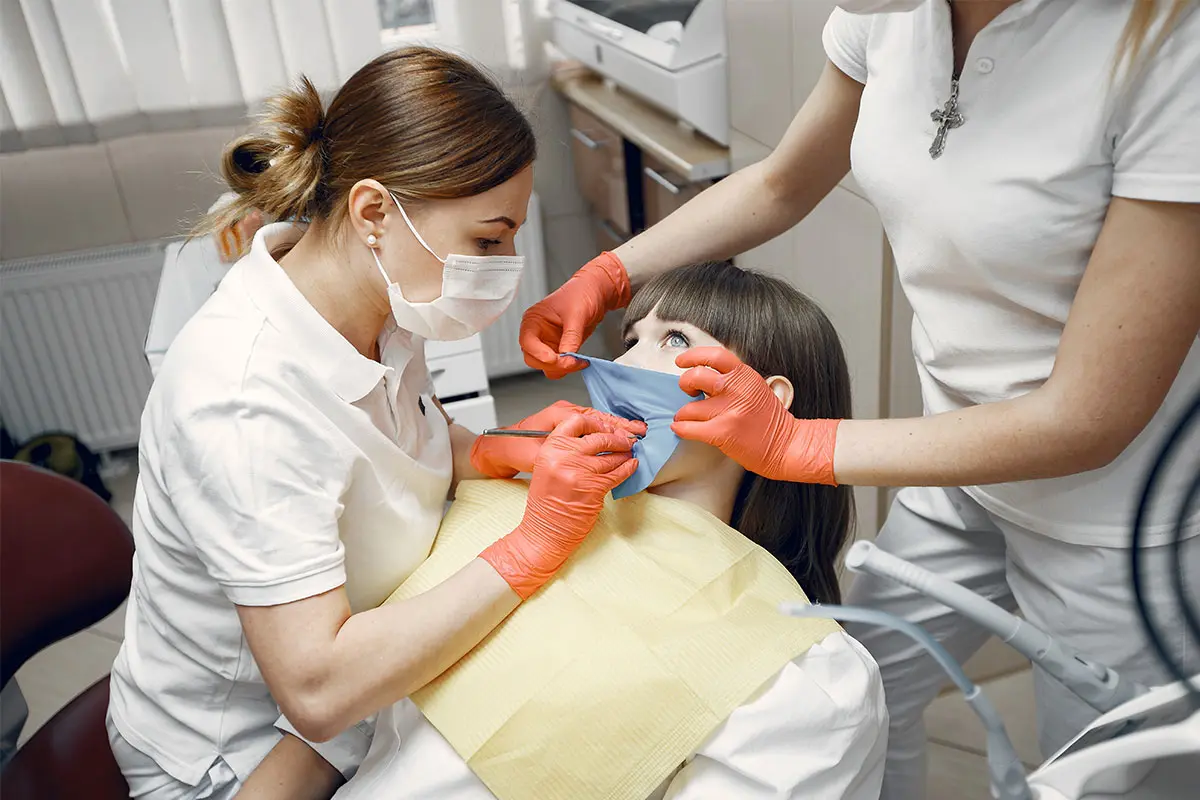 Diş Kanal Tedavisi Fiyatları